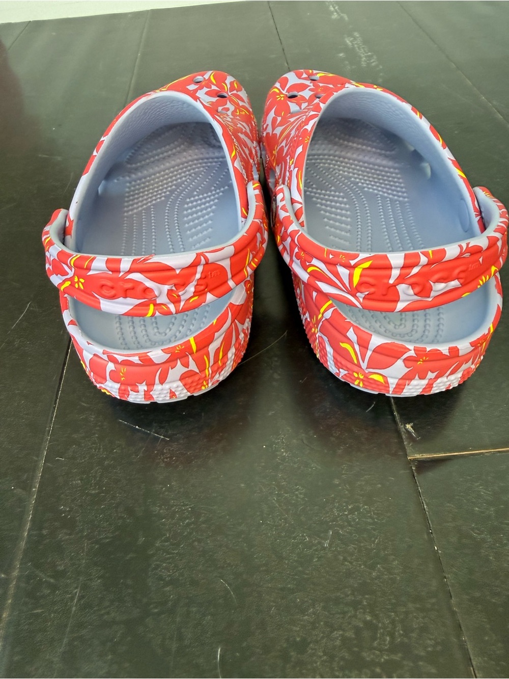 NWOT CROCS Classic Island Floral Clogs - Red and Light Blue - Picture 3 of 5